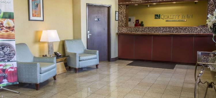 克伦威尔-米德顿凯艺酒店(Quality Inn Cromwell - Middletown)图片