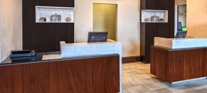 堪萨斯城乡村俱乐部广场万怡酒店(Courtyard Kansas City Country Club Plaza)图片