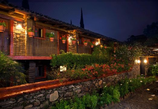 Hotel la Casa de Maty Hotel Overview