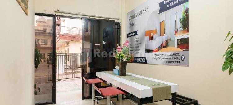 SRB酒店-近Ciputra Cibubur商场-米特拉红门酒店(Srb Near Mall Ciputra CIbubur Mitra RedDoorz)图片