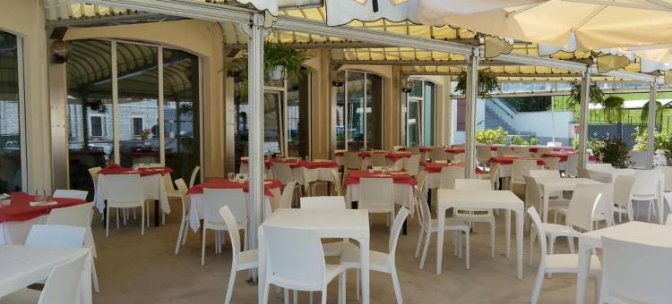弗拉萨斯温泉酒店(Hotel Terme di Frasassi)图片
