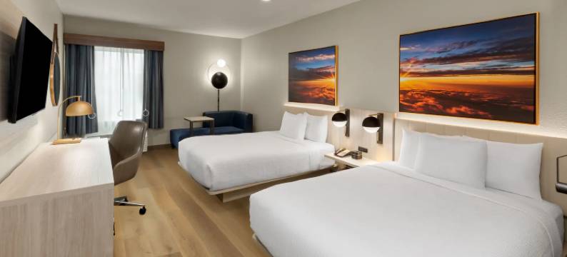 迪索托拉昆塔温德姆酒店及套房(La Quinta Inn & Suites by Wyndham DeSoto)图片