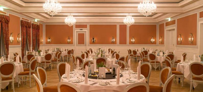 格吕克斯堡斯滕德酒店(Strandhotel Glücksburg)图片