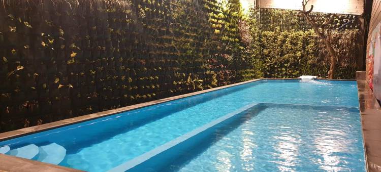 布罗莫乐仁酒店(Lereng Bromo Hotel)图片