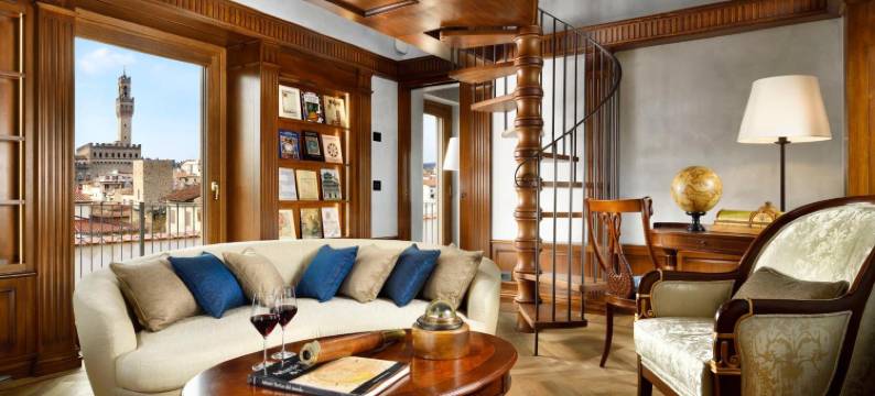 翡冷翠百花宫(Palazzo Portinari Salviati Residenza d'Epoca)图片