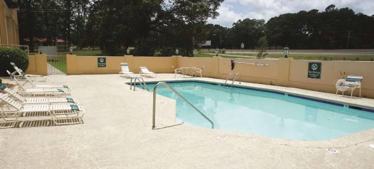 埃尔多拉多拉昆塔温德姆酒店(La Quinta Inn by Wyndham El Dorado)图片