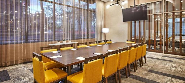 费尔菲尔德阿纳海姆主题公园/会展区旅馆及套房 by Marriott(Fairfield Inn by Marriott Inn & Suites Anaheim Theme Park/Convention Area)图片