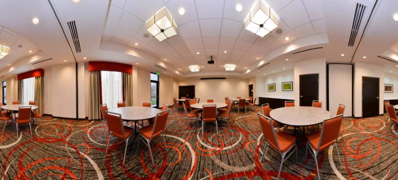 智选假日套房酒店梦露(Holiday Inn Express & Suites MONROE by IHG)图片