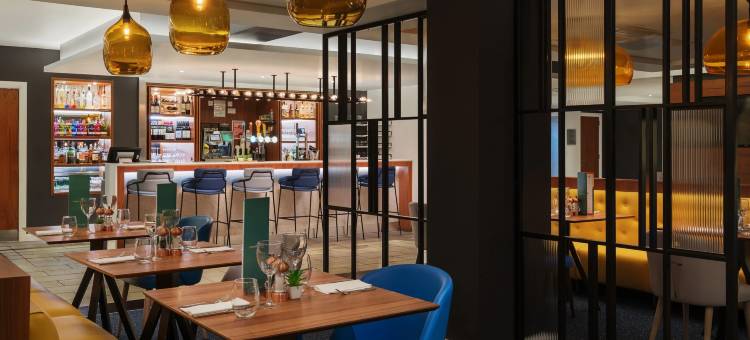 格拉斯哥机场万怡酒店(Courtyard Glasgow Airport)图片
