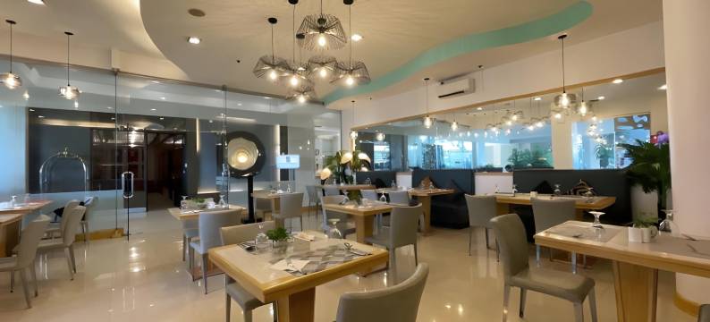 帕塞奥高级酒店(Paseo Premiere Hotel)图片