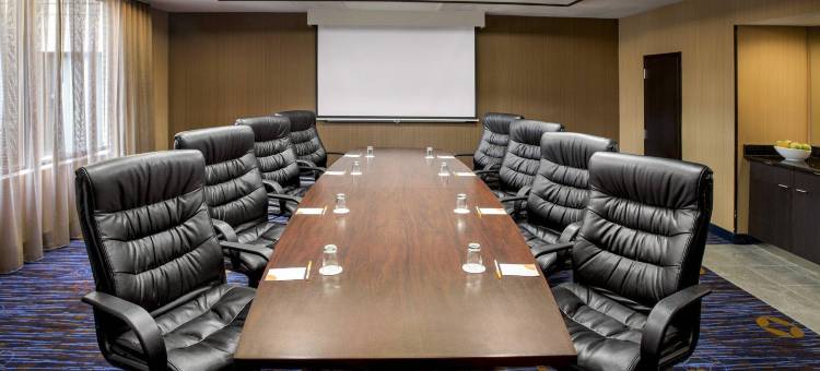 费城普利茅斯会议万怡酒店(Courtyard Philadelphia Plymouth Meeting)图片