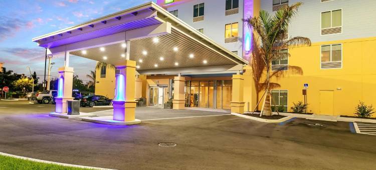 智选假日套房酒店-诺科米斯萨拉索塔南部(Holiday Inn Express & Suites NOKOMIS - SARASOTA SOUTH by IHG)图片