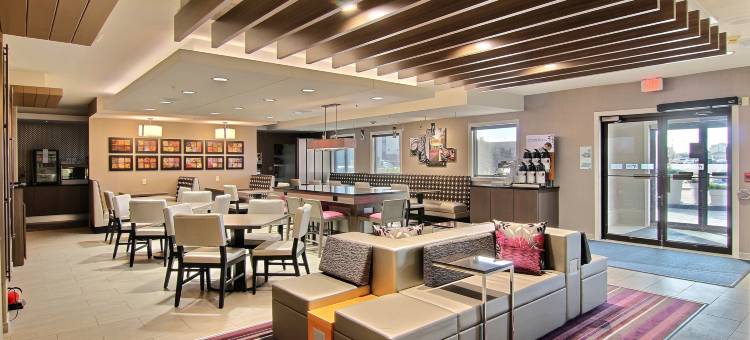 Holiday Inn Express 法戈，西英亩(Holiday Inn Express FARGO-WEST ACRES by IHG)图片