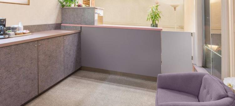 克雷申特城旅程住宿酒店(Redwood Inn)图片