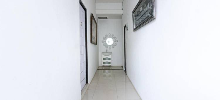 城市景观丹妮拉占碑酒店(Urbanview Daniela Jambi by RedDoorz)图片