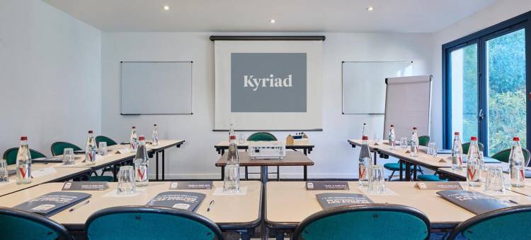 布里康特罗伯特基里亚德酒店(Kyriad Brie Comte Robert)图片