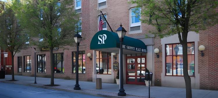 希彭斯堡大学凯隆套房酒店(Clarion Hotel & Suites University-Shippensburg)图片