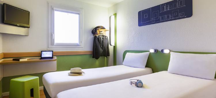 宜必思快捷马恩河谷蓬托孔博酒店(Ibis Budget Marne la Vallée Pontault Combault)图片