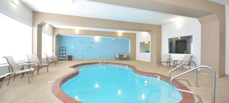 智选假日套房酒店明顿(Holiday Inn Express & Suites Farmington)图片