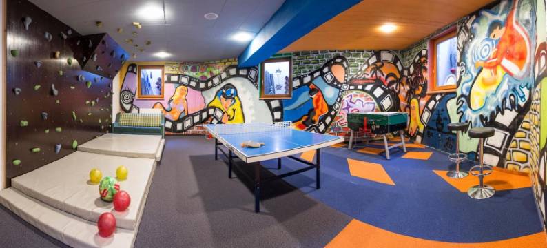 哈里莫斯公寓酒店(Harmls Aparthotel)图片