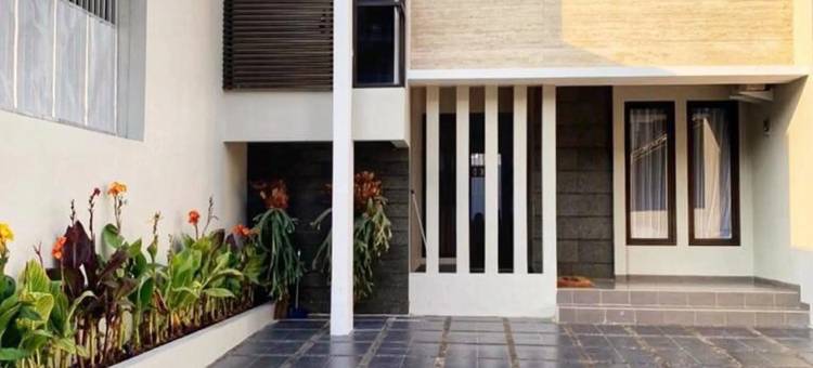 Platinum Setrasari Guest House 5Br Private Pool Bandung图片