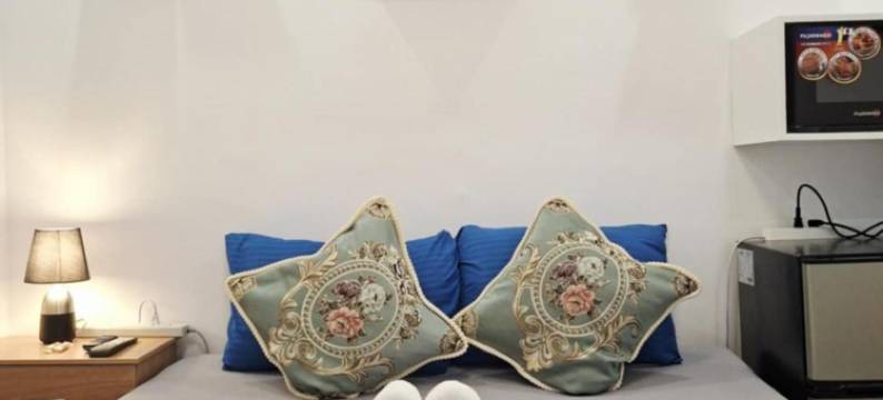 盆景按摩浴缸套房(Bonsai Jacuzzi Suites)图片