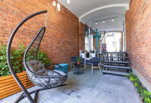 Izzzi by Gostiny Dvor Hotel Overview