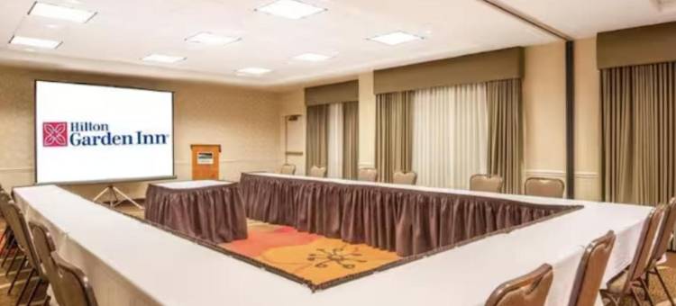 威奇托机场希尔顿花园酒店(Hilton Garden Inn Wichita Airport)图片