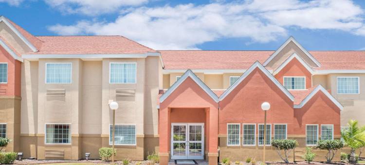 阿兰瑟斯帕斯-科珀斯克里斯蒂麦客达套房酒店(Microtel Inn & Suites by Wyndham Aransas Pass/Corpus Christi)图片