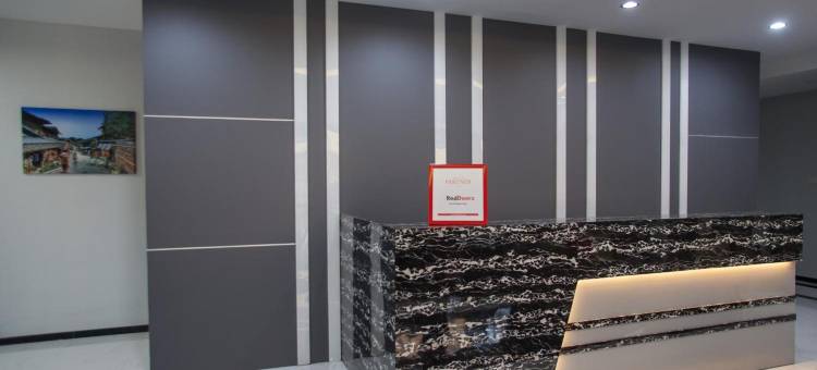 红多兹Plus酒店-近玛琅国立理工学院(RedDoorz Plus Near Politeknik Negeri Malang)图片