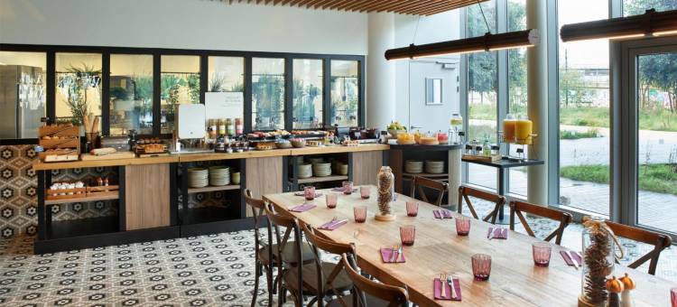 波尔多圣让丽笙酒店(Radisson Hotel Bordeaux Saint Jean)图片