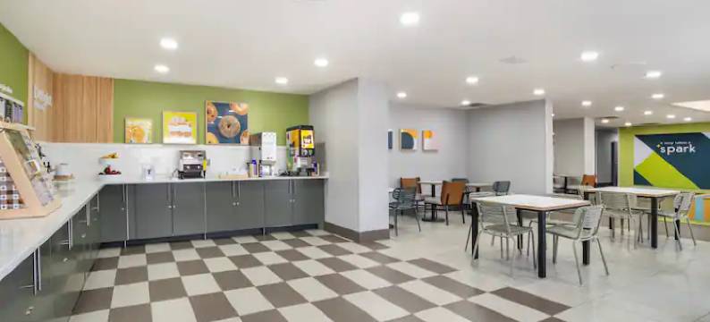 坎纳波利斯希尔顿Spark酒店(Spark by Hilton Kannapolis)图片