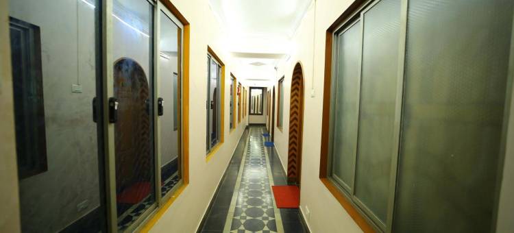 施里斯瓦尔纳宫酒店(Hotel Shri Swarna's Palace - A Business Class Hotel)图片