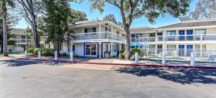 加州奥克兰6号汽车旅馆酒店-滨海大道(Motel 6 Oakland, CA - Embarcadero)图片