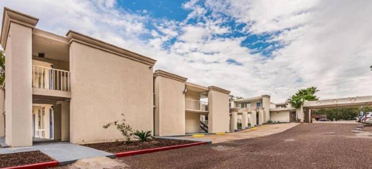 克里夫兰美国旅馆(Motel 6 Cleveland, TX)图片