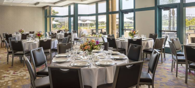 纽波特海滩万豪湾景酒店(Newport Beach Marriott Bayview)图片