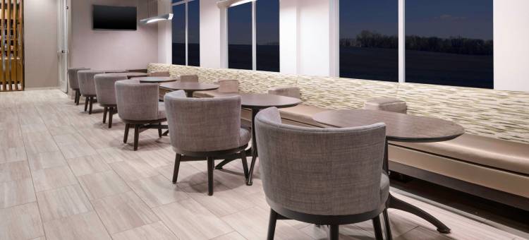 SpringHill Suites Charlotte Airport Lake Pointe图片