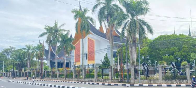 HOTEL IMAM BONJOL图片