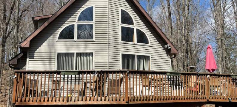 Lake Ariel Family Chalet图片