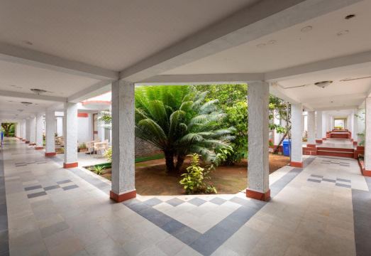 Kstdc Hotel Mayura Bhuvaneshwari Kamalapur Hotel Overview