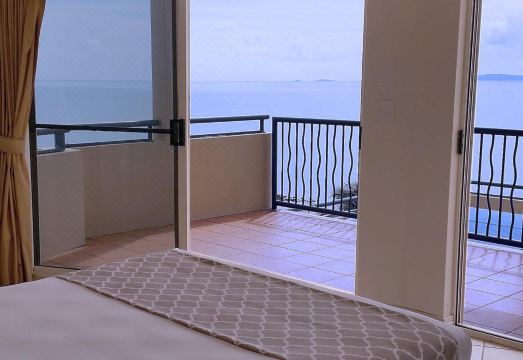 Villa Mar Colina Hotel Overview