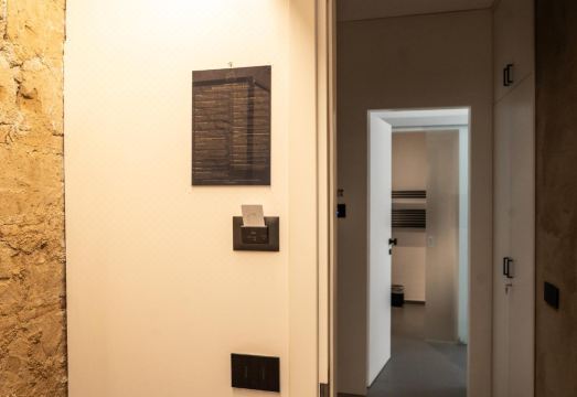 Dimora Rhea Hotel Overview