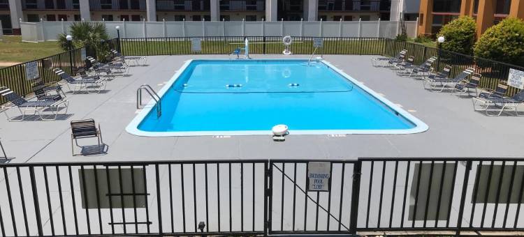 沃尔特伯勒温德姆呗盟酒店(Baymont by Wyndham Walterboro)图片