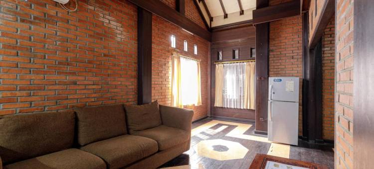 东吉朗达红门旅馆(RedDoorz @ Cilandak Timur)图片