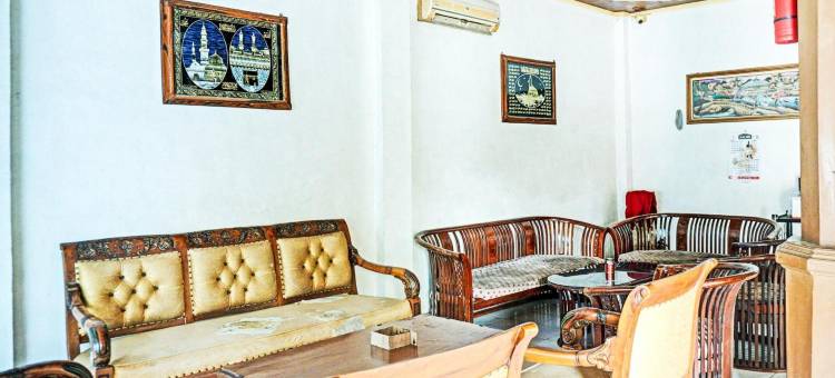 奥罗姆利酒店(Hotel O Romli)图片