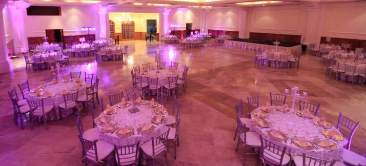 蒙克洛瓦假日酒店(Holiday Inn Monclova)图片