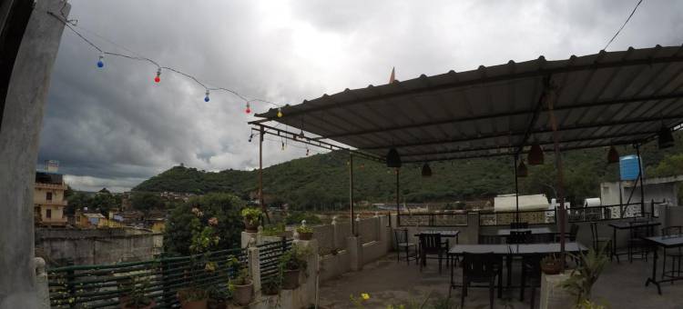 什万游客旅馆(Shivam Tourist Guest House)图片