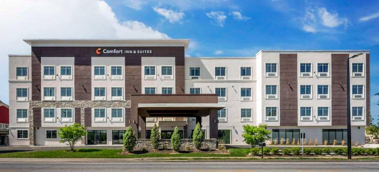 舒适酒店及套房克拉克斯维尔 - 路易斯维尔北(Comfort Inn & Suites Clarksville - Louisville North)图片