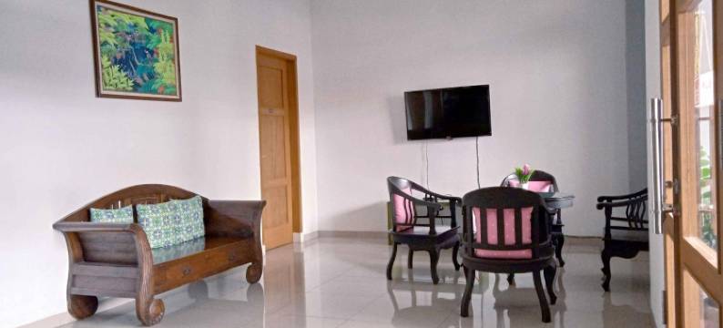 Guest House Pinarak 2 Syariah Near Gor Satria Purwokerto Mitra RedDoorz图片