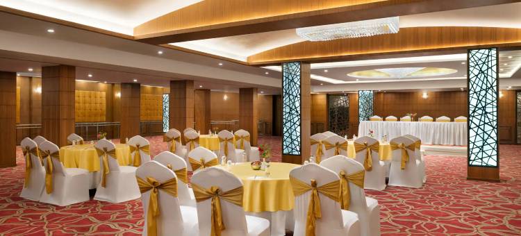 菠罗奈斯卡特萨尔温德姆华美达酒店(Ramada by Wyndham Varanasi Katesar)图片